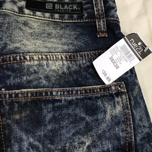 Rue 21 Junior girls’ jeans! Acid wash. Size 28x30!